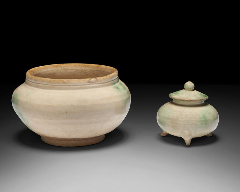 2023_NYR_22039_1053_001(two_green-splashed_white-glazed_vessels_late_tang_dynasty-five_dynasti_d6439857082218)