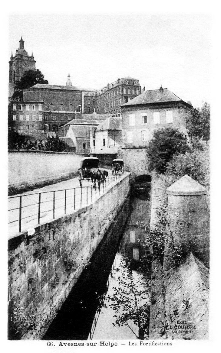 AVESNES-Les Fortifications