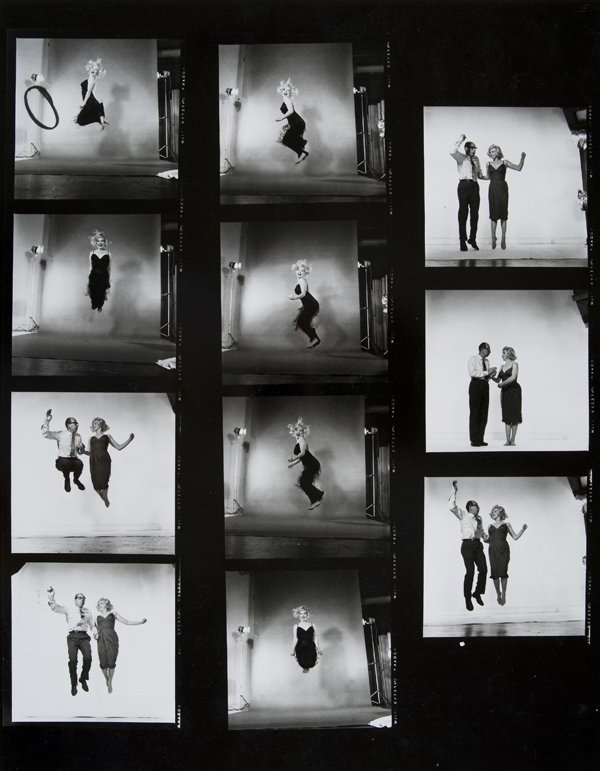 1959-10-NY-Jump_sitting-contact_sheet-by_halsman-030-1