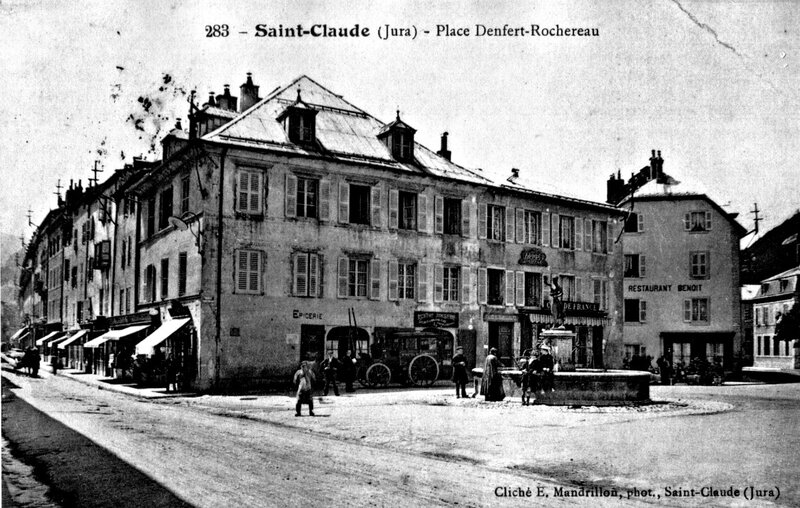Place Denfert-Rochereau-13