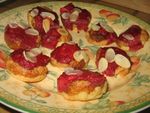 Tartelettes_aux_fraises_du_jardin__framboises_sur_nid_d_amandes_046