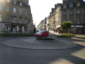 Avranches place Littré rue de la Constitution