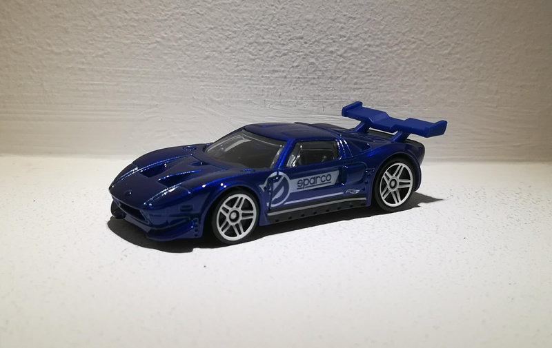 Ford GT LM (Hotwheels) (3)