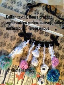 collier textile fleurs cro