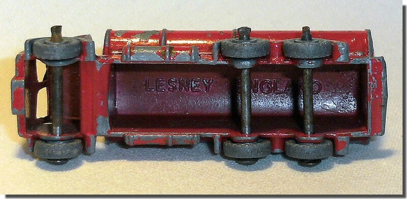 Lesney Matchbox 11 A 4