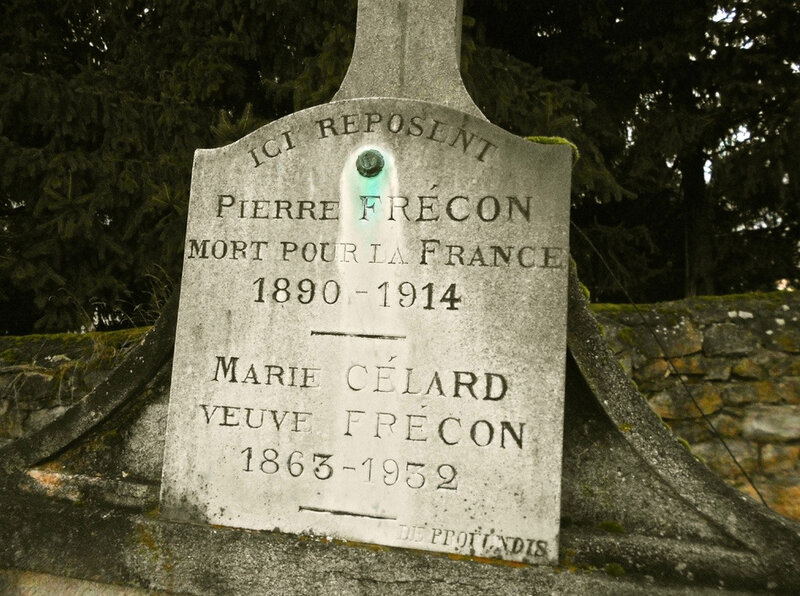 inscription stèle Pierre Frécon