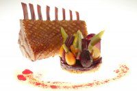 zanoni_cochonnet_du_larzac_roti_au_miel_du_potager_du_roi_tarte_aux_legumes_d_antan