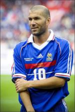 zinedine-zidane-2-2008-couleur