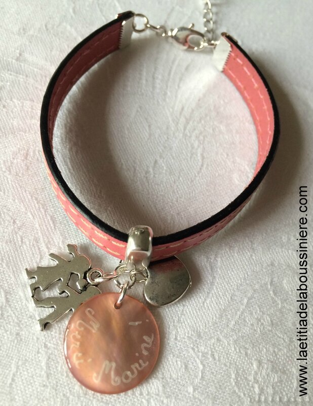 Bracelet cuir pour dire Merci (rose) - 22 €