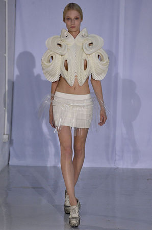 Van_Herpen_HC_RF11_5621