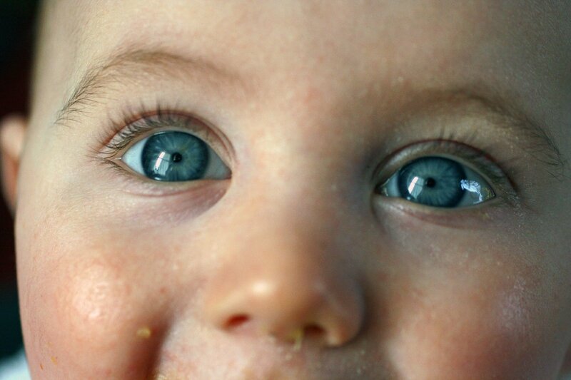 yeux1