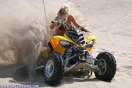 quad_and_nissan_v8_stuck_in_sand_dunes_007
