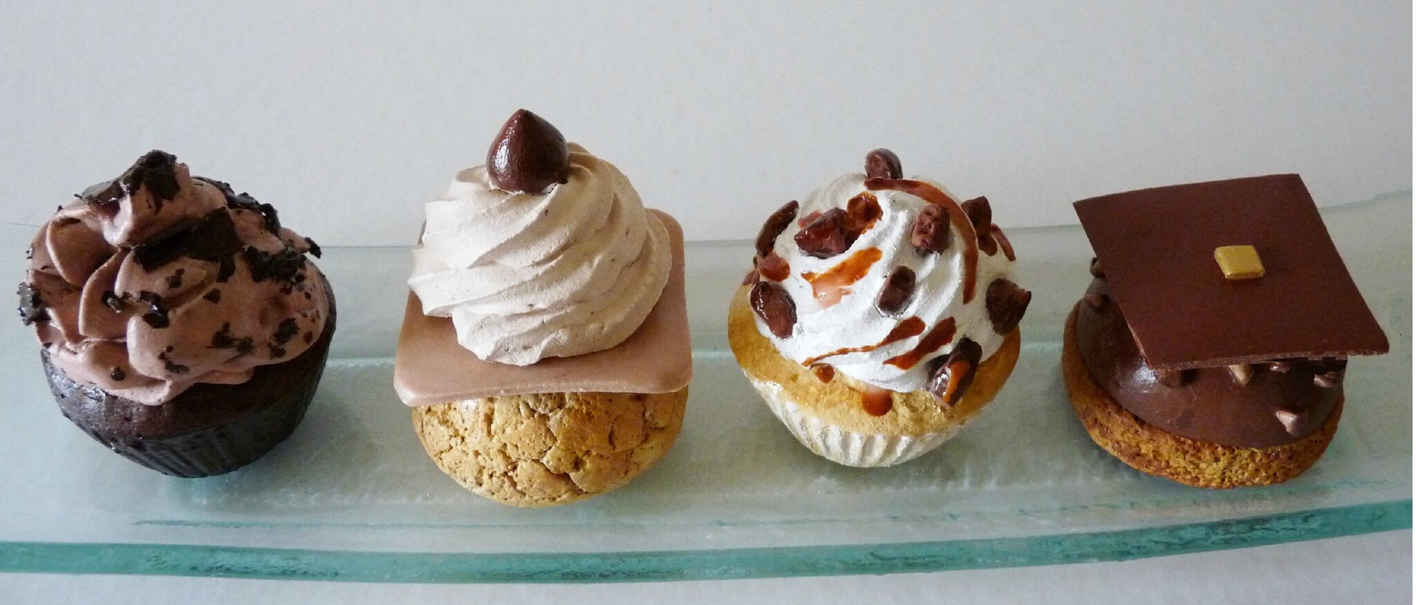  les répliques de petits gâteaux gourmands pour une pâtisserie à Miami !