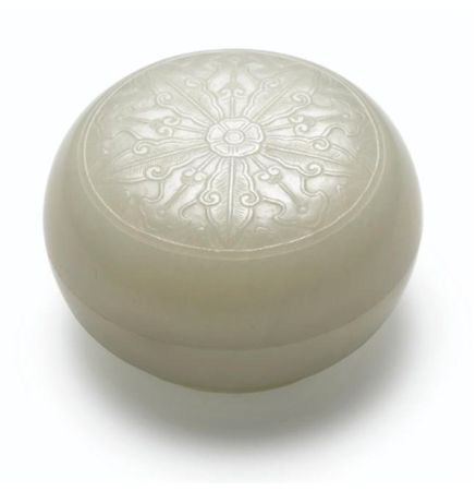 A_WHITE_JADE_SEAL_PASTE_BOX_AND_COVER