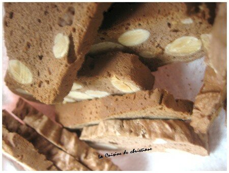 Biscottis_chocolat_et_amandes_01