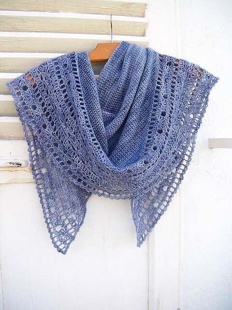 Muscari_shawl_crochet_105_medium2