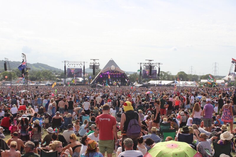 Glastonbury festival 2015 Pyramid Stage arena Burt Bacharach