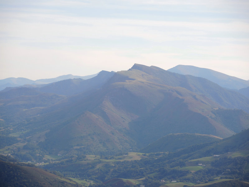 Mont Ursuya, sommet, vue sur l'Iparla