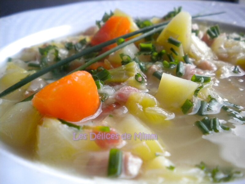 Soupe paysanne aux poireaux et aux lardons 4