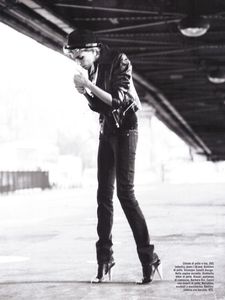anja_rubik_by_ellen_von_unwerth_5