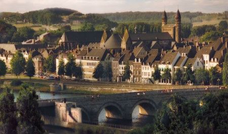 Maastricht 5