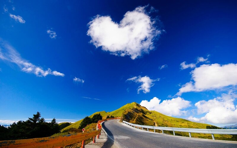 hearty_cloud-wide