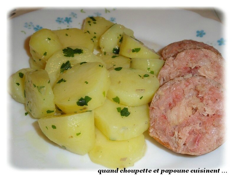salade de pommes de terre et andouilles du val d'ajol-1