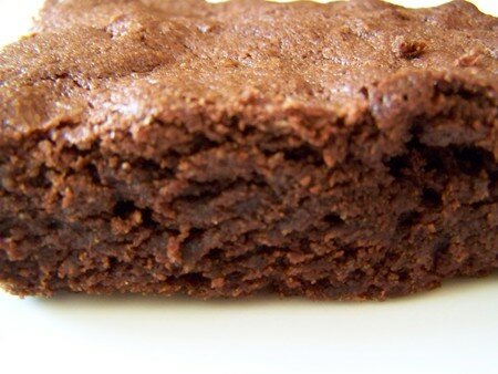 Brownie si moelleux au chocolat au lait ! recettes dessert Brownie si moelleux au chocolat au lait !