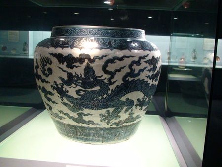 shanghai_museum_ceramics_gallery_215