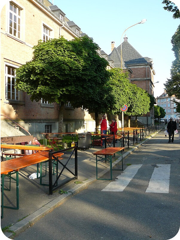 Quartier Drouot - Marché aux puces 56