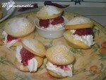 Coques_fourr_es_framboises_et_chantilly_015
