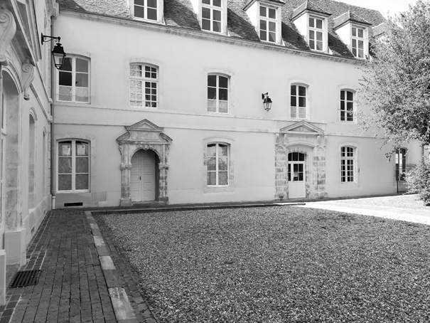 93-02-09 1 Hôtel Dieu 1