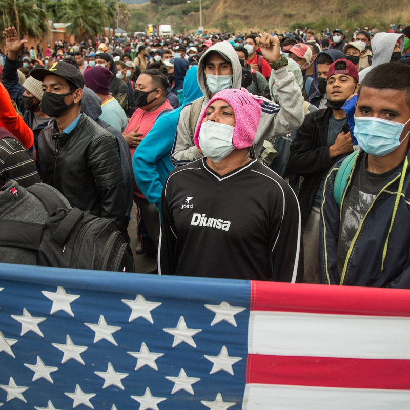 Illegal immigrants border chaos Biden
