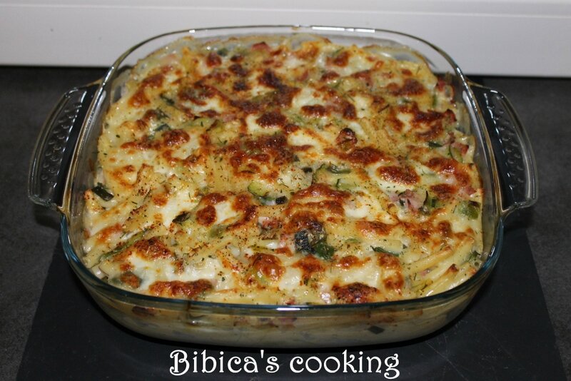 Macaroni jambon sauce poireaux _ courgette {Cooking Chef} face