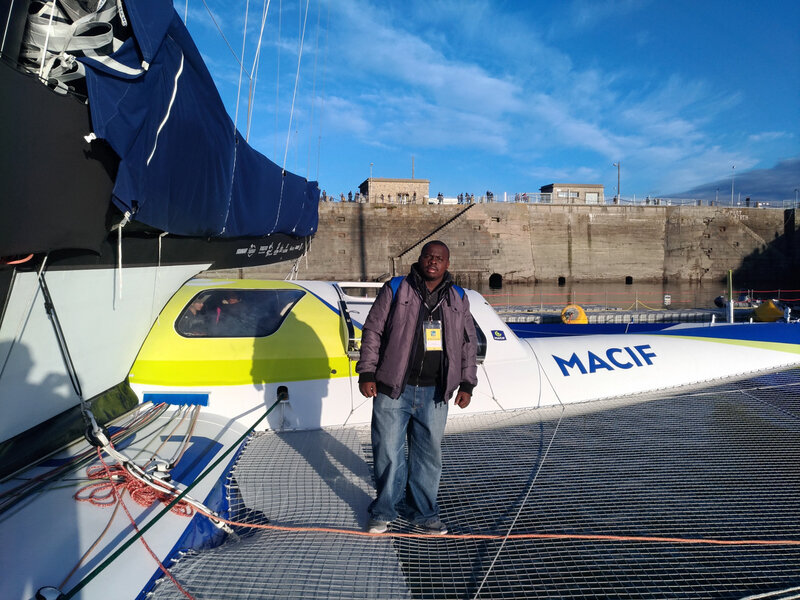 Giovani, visite du trimaran MACIF