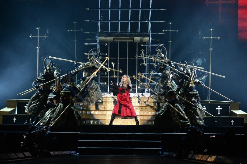 Madonna-Rebel-Heart-Tour-091515-7