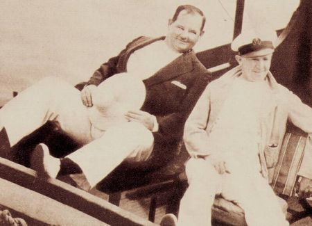 laurel_and_hardy_gunwale_op_800x577