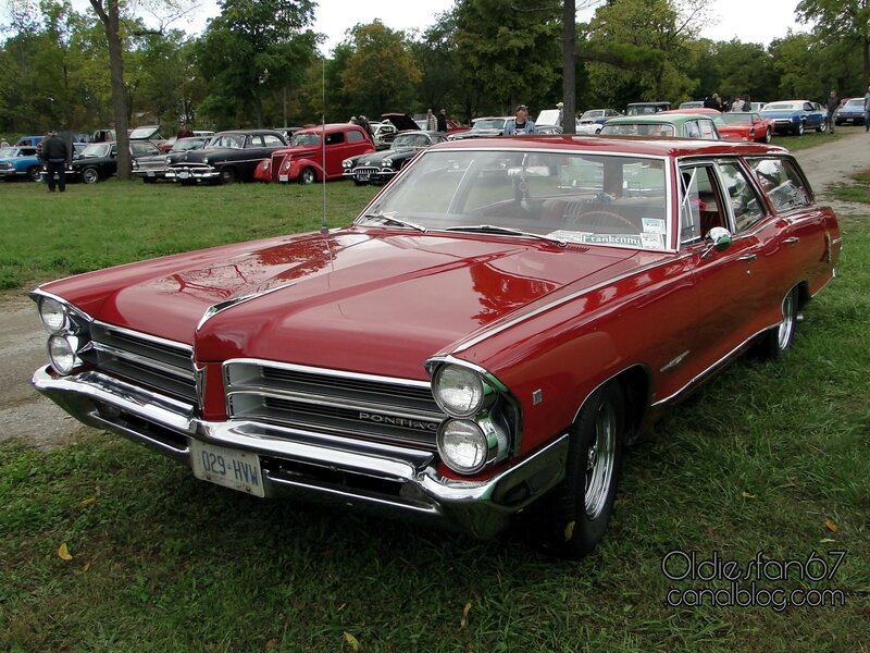 pontiac-parisienne-safari-1965-01