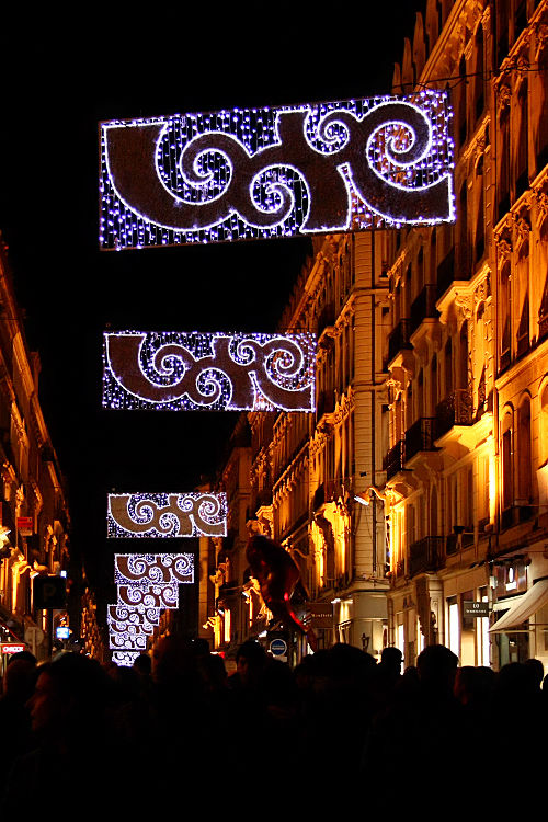 07 - La rue