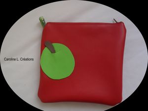 Pochette Cuir Rouge Pom'(1)