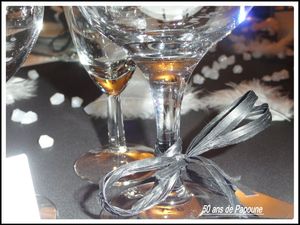 table noire et blanche 50ans kiki 016