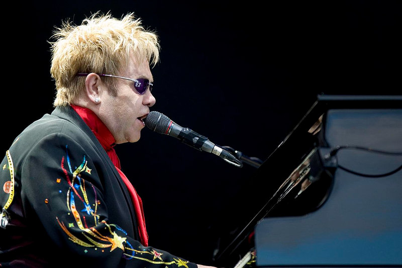 Le chanteur Elton John