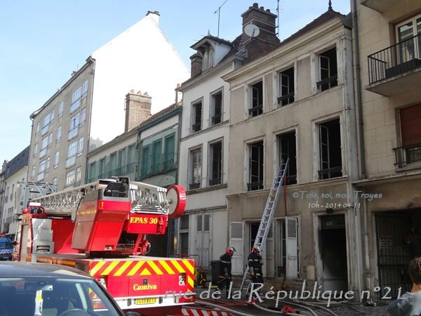 Incendie-21-Rue-de-la-République-TROYES