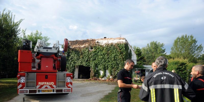 Lot-et-Garonne Pujols La toiture part en fumée