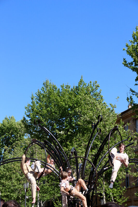 carnaval_aix_acrobates