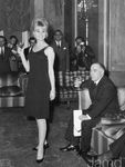 bb_1963_04_22_rome_promo_le_mepris_ponti_1