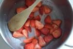 mousse aux fraises et au chocolat blanc sans oeuf (1)