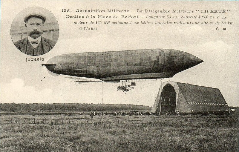 CPA Dirigeable Liberté Pilote Juchmès XX