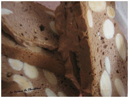 Biscottis_amandes_et_chocolat_2
