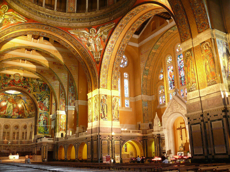 basilique-ste-therese-Lisie